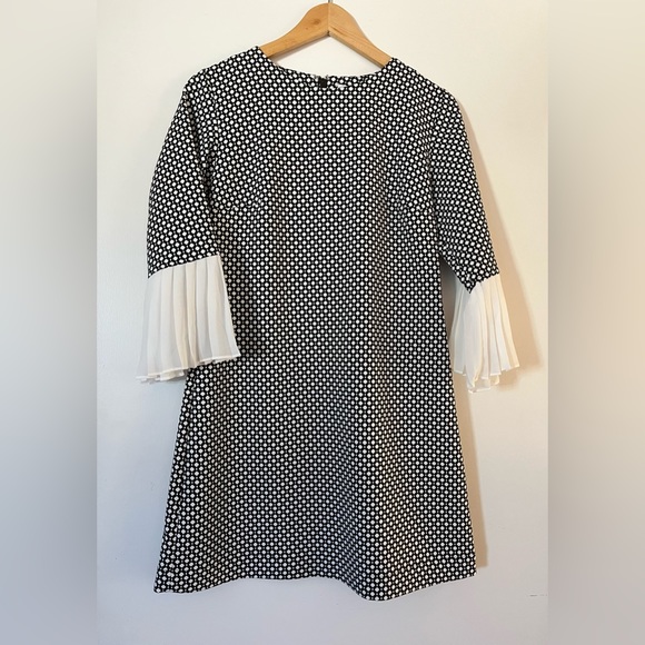 New York & Company Dresses & Skirts - Black and White Mini Dress with Pleated Sleeves